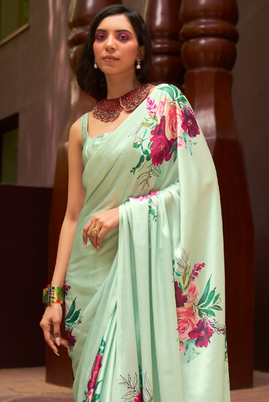 Crepe Silk Cord Contemporary Saree in Morpeach