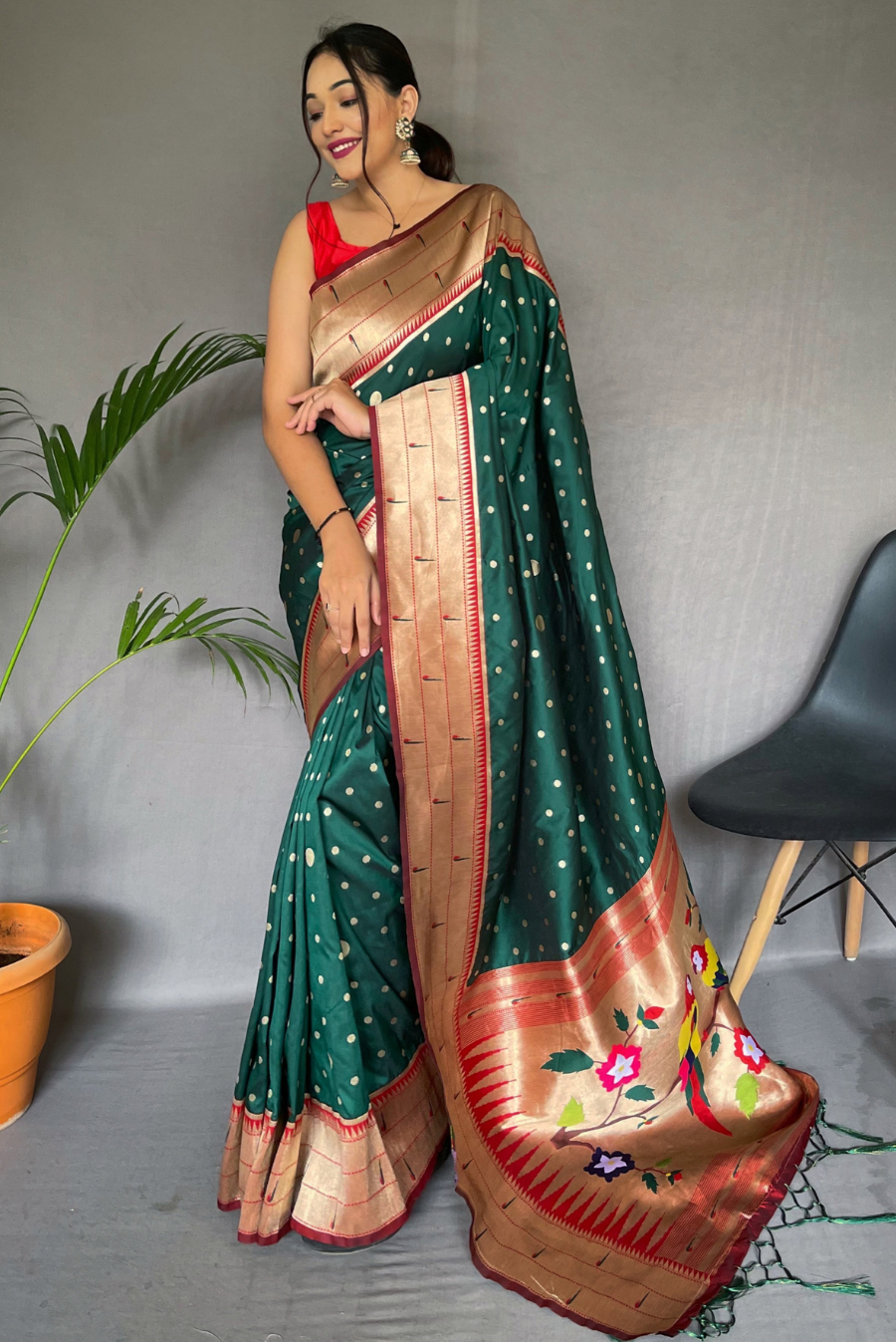 Green Saree in Paithani Silk for Women